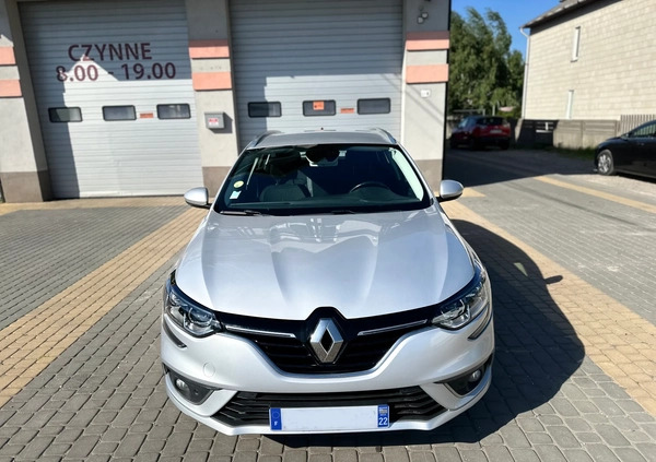 Renault Megane cena 37900 przebieg: 102900, rok produkcji 2020 z Kielce małe 92